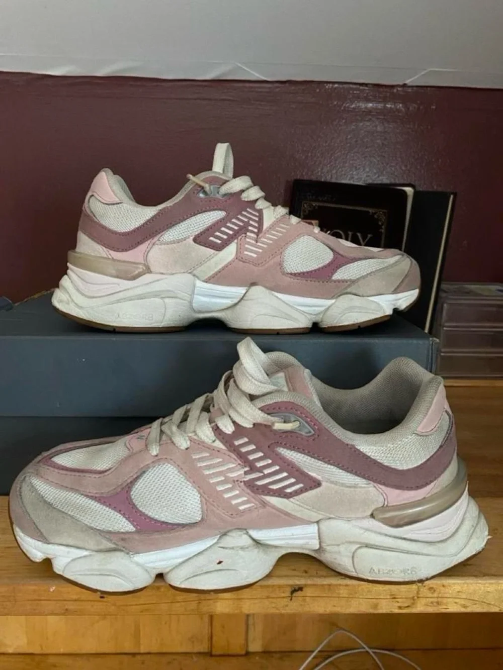 New Balance Women's Pink & Cream Chunky Sneakers